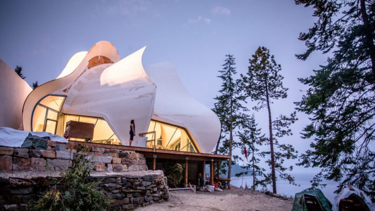 New Temple of Light hosts first event