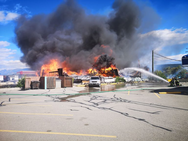 Large Cranbrook fire burns old Legion building, local restaurant