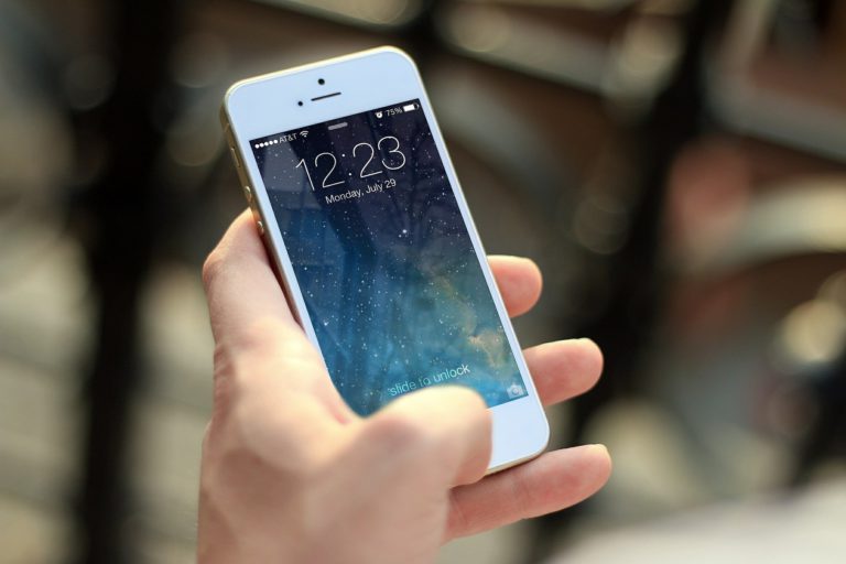 Creston adopts mobile app allowing locals to report non-urgent town problems