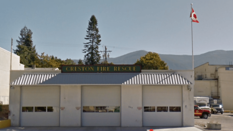 Creston Valley firefighters tackle blaze along railway tracks