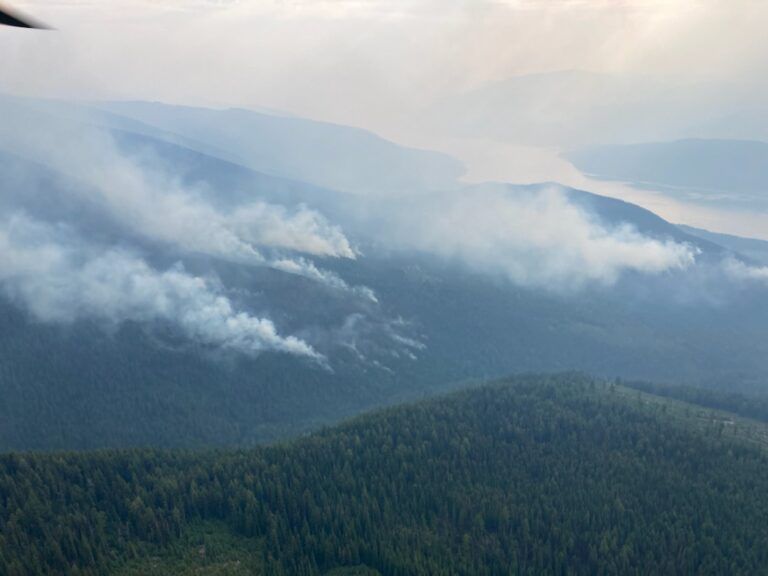 B.C. says smoke poses health risk to everyone, especially vulnerable people