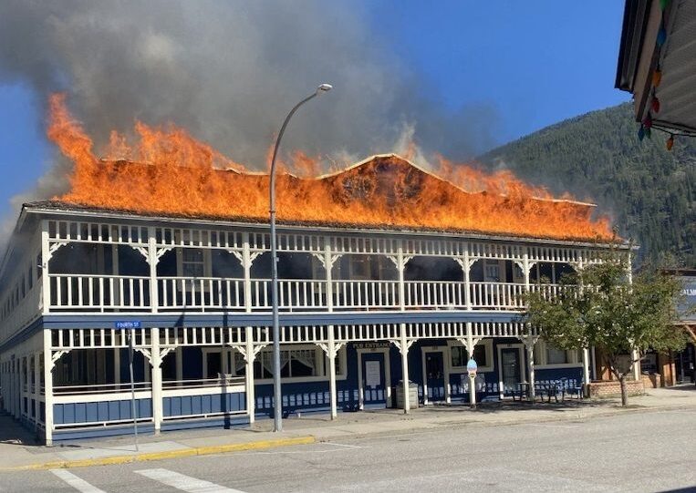 UPDATED: Salmo Hotel badly damaged by fire