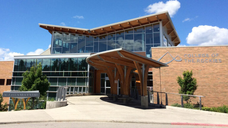 College partners with rental service to provide student housing