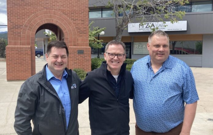 Kootenay-East-MLA-Tom-Shypitka-BC-United-leader-Kevein-Falcon-and-Kamloops-Okanogan-MLA-Peter-Milobar-e1717434545516-1068x681