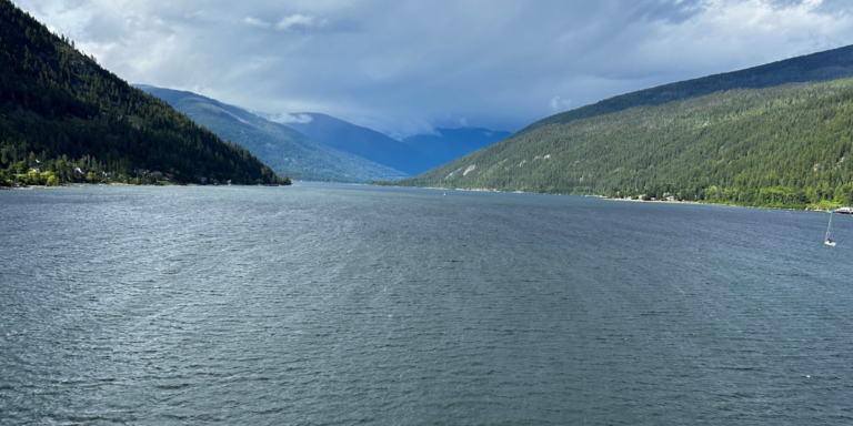 UPDATED: Public asked to stay away from Kootenay Lake search area