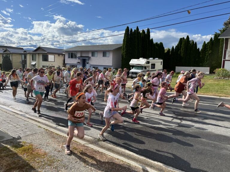 Creston celebrates Canada Day with first annual colour run